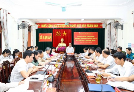 Phó Chủ tịch UBND tỉnh Nguyễn Văn Đệ kiểm tra việc vận hành chính quyền địa phương 02 cấp tại các xã