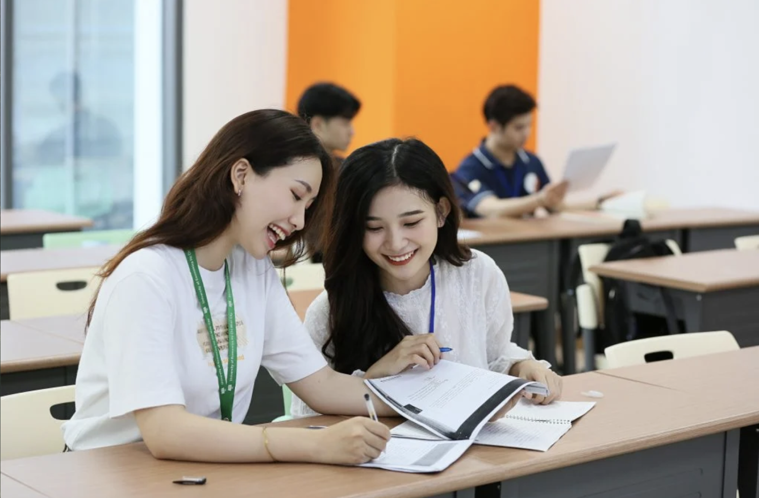 tuyen sinh 17720918981421519345054